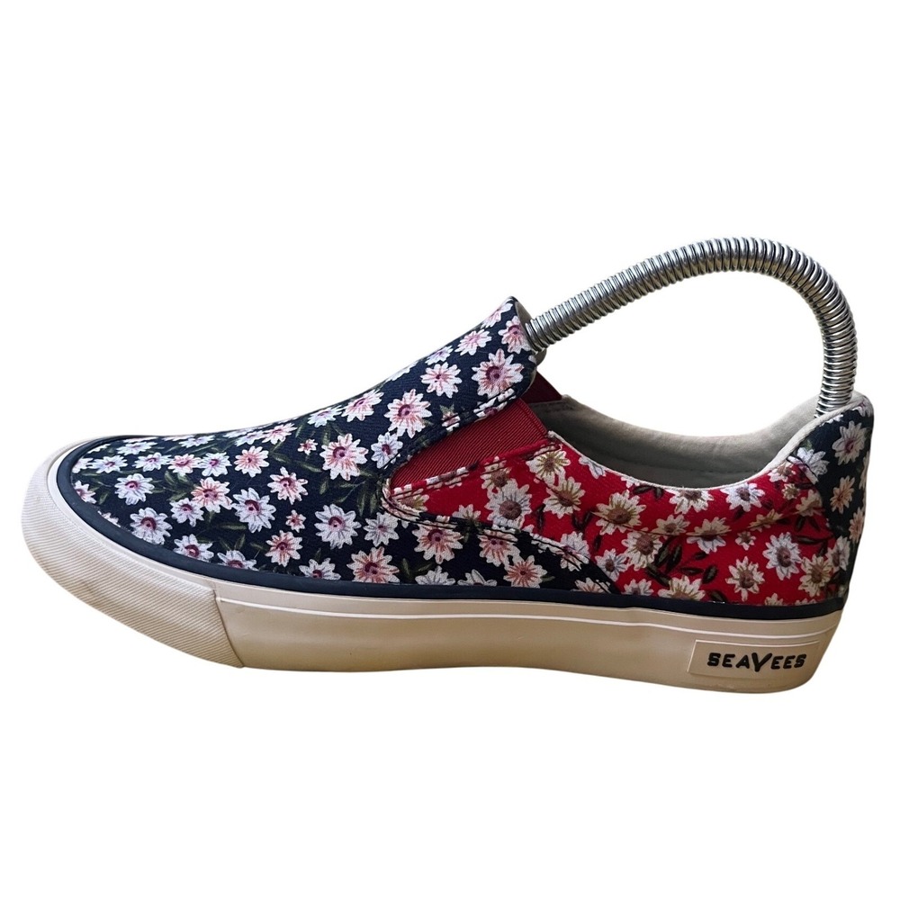 SeaVees Women's Hawthorne Slip On Sneakers Daisy Patchwork Floral Black Red Sz8 - Picture 5 of 8